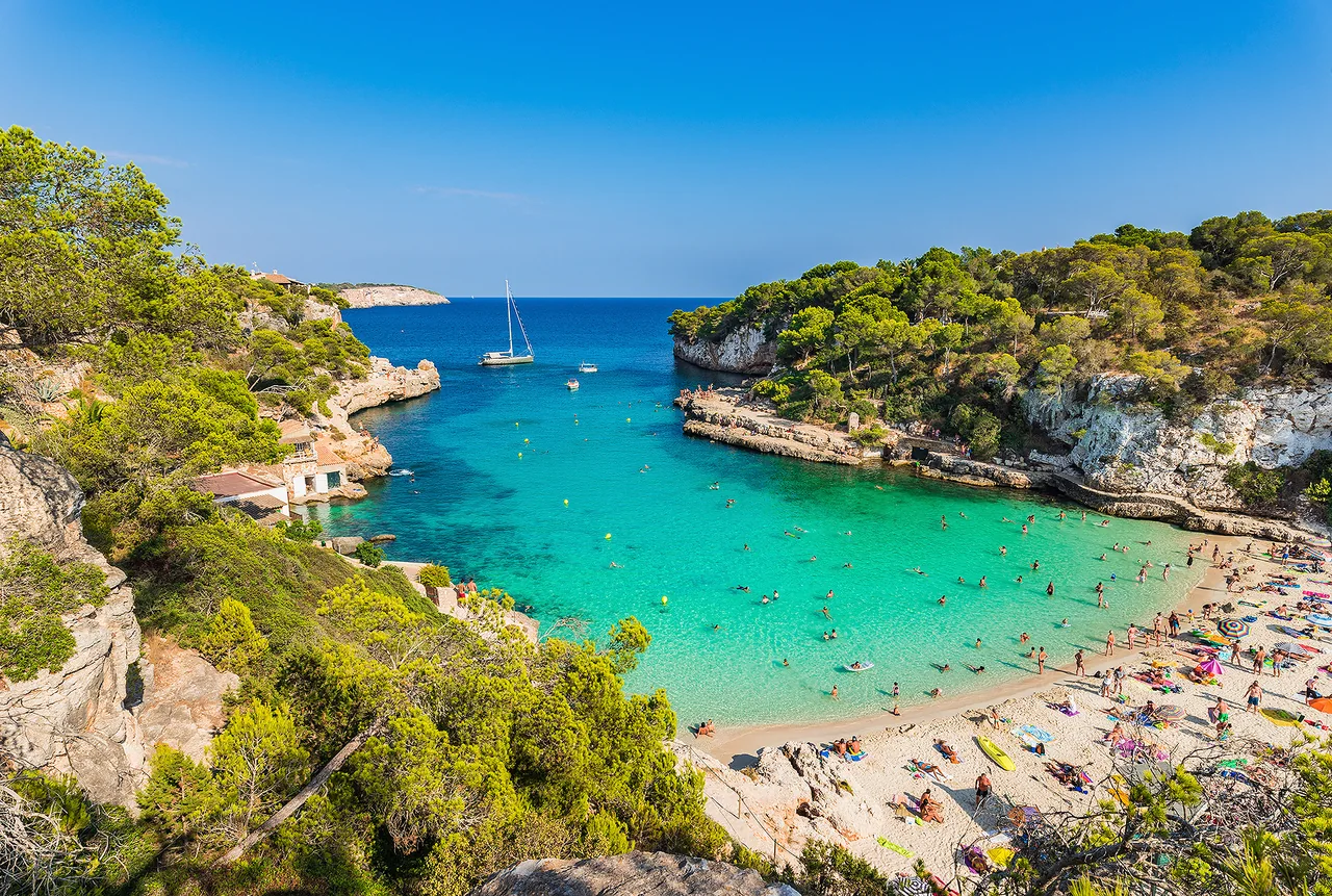 Cala Llombards